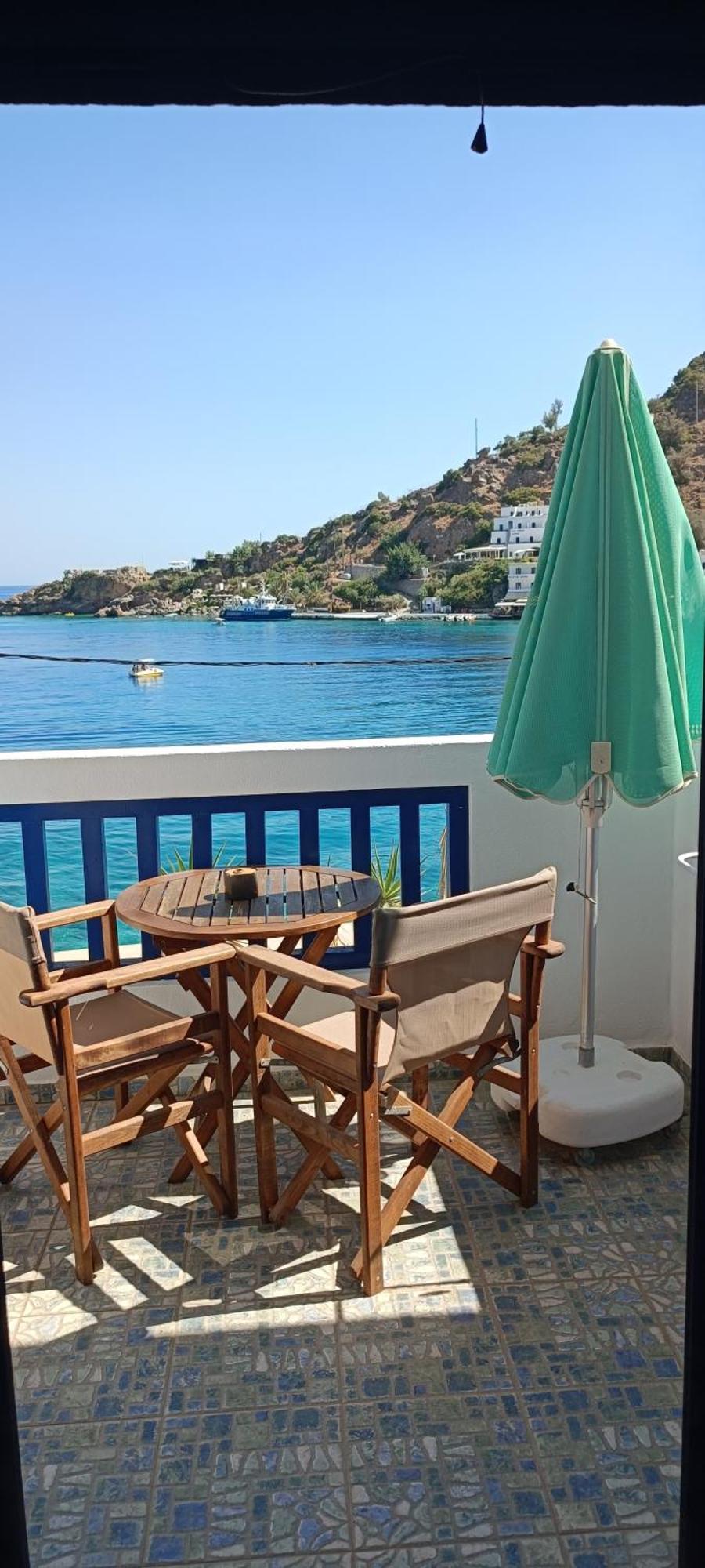 Keramos Hotel Loutro Buitenkant foto